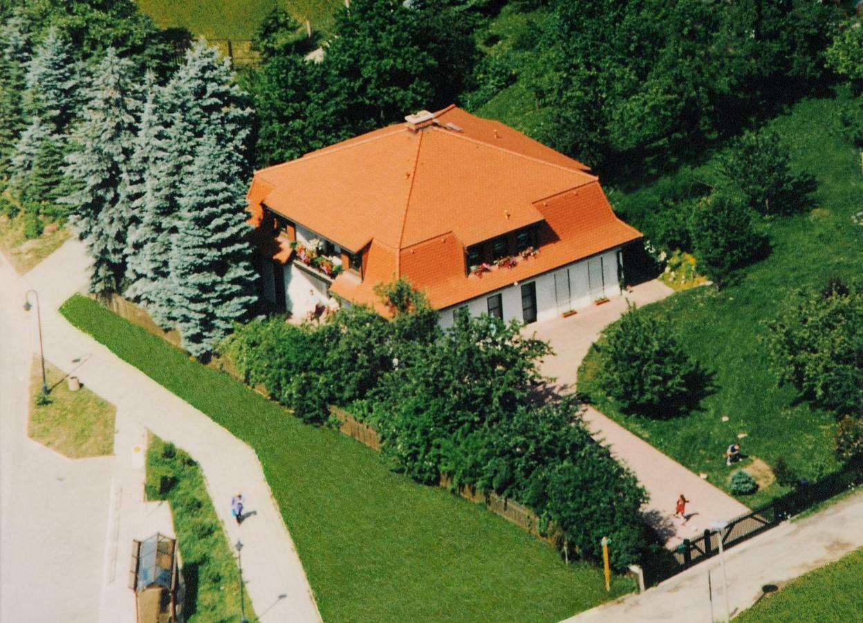 Ferienwohnungen Elsterblick Bad Elster Exterior photo
